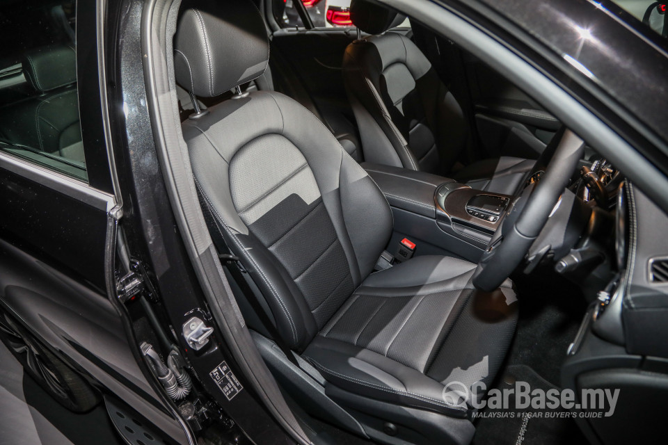 Mercedes-Benz GLC X253 Facelift (2019) Interior