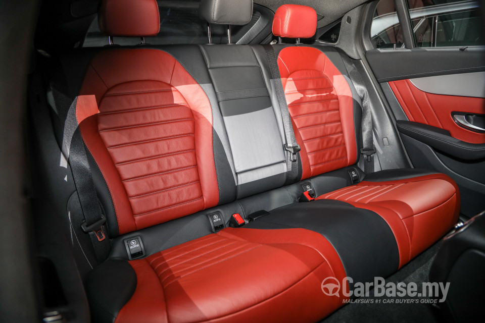 Mercedes-Benz GLC X253 Facelift (2019) Interior