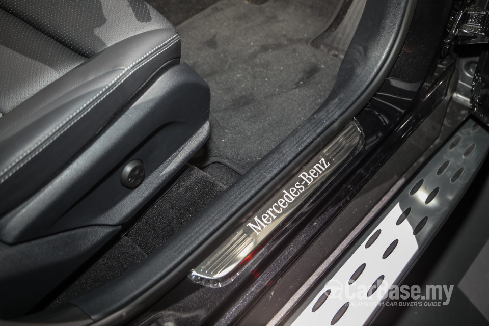 Mercedes-Benz GLC X253 Facelift (2019) Interior