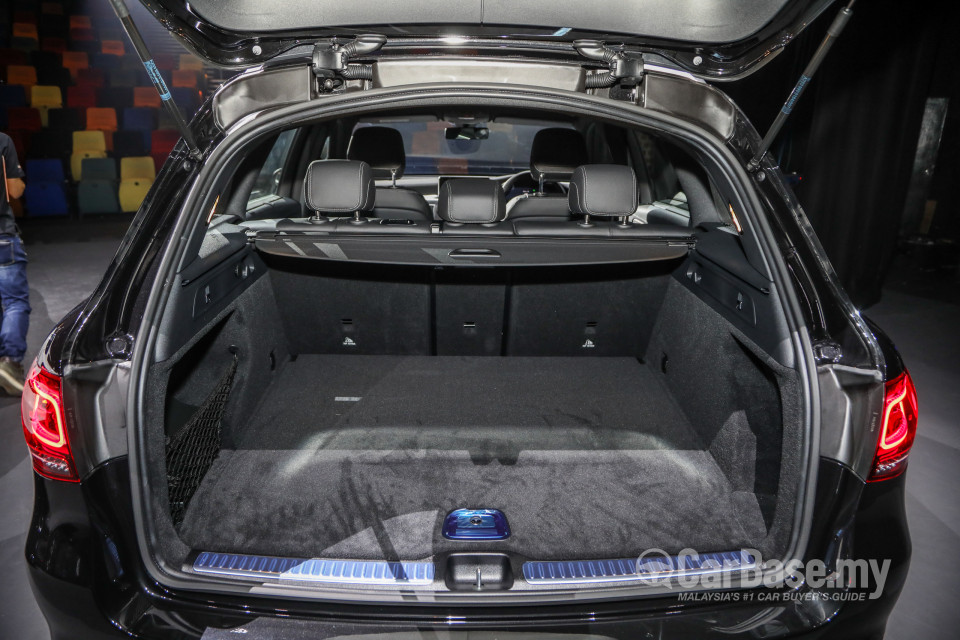 Mercedes-Benz GLC X253 Facelift (2019) Interior