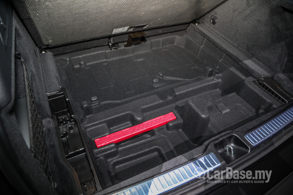 Mercedes-Benz GLC X253 Facelift (2019) Interior