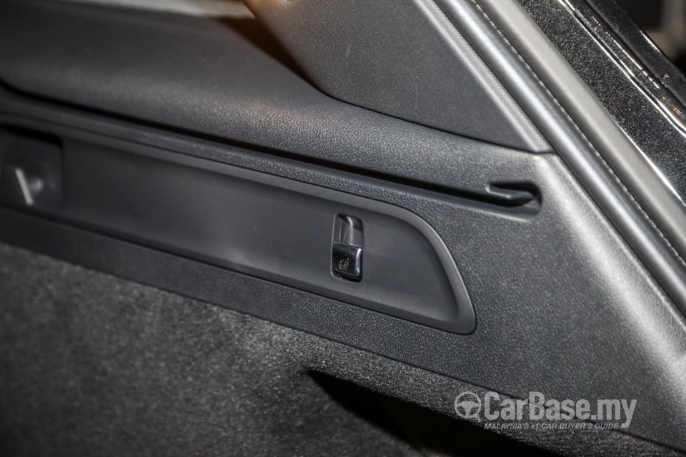 Mercedes-Benz GLC X253 Facelift (2019) Interior