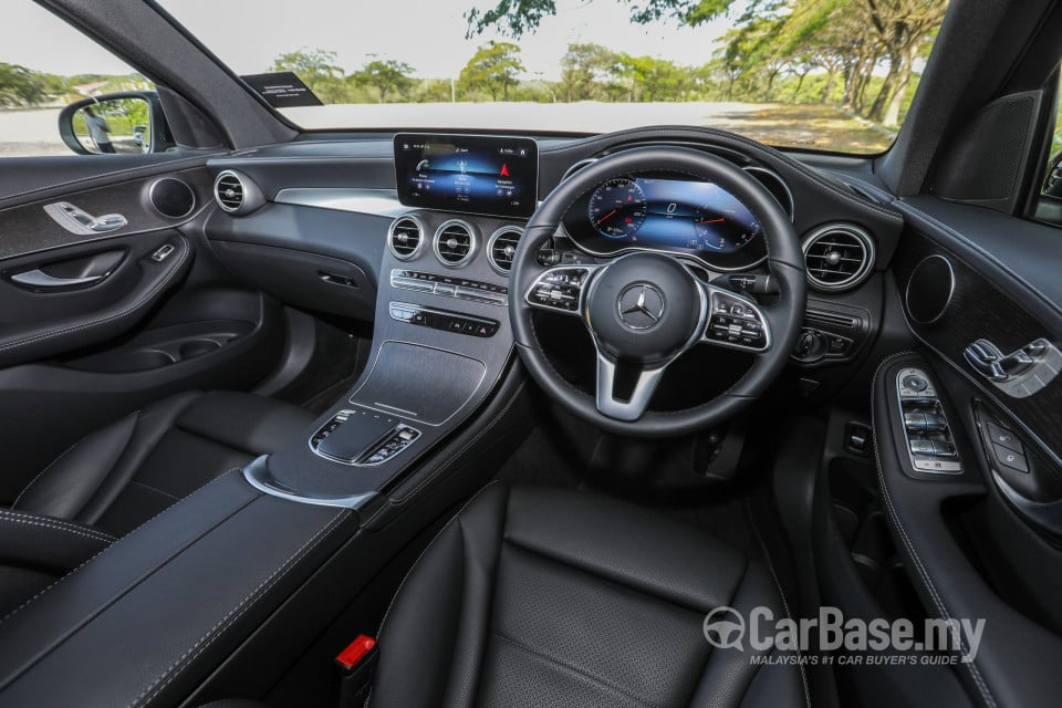 Mercedes-Benz GLC X253 Facelift (2019) Interior