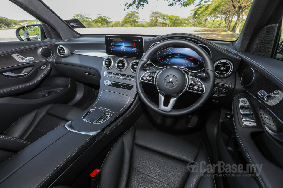 Perodua Bezza D42L (2020) Interior