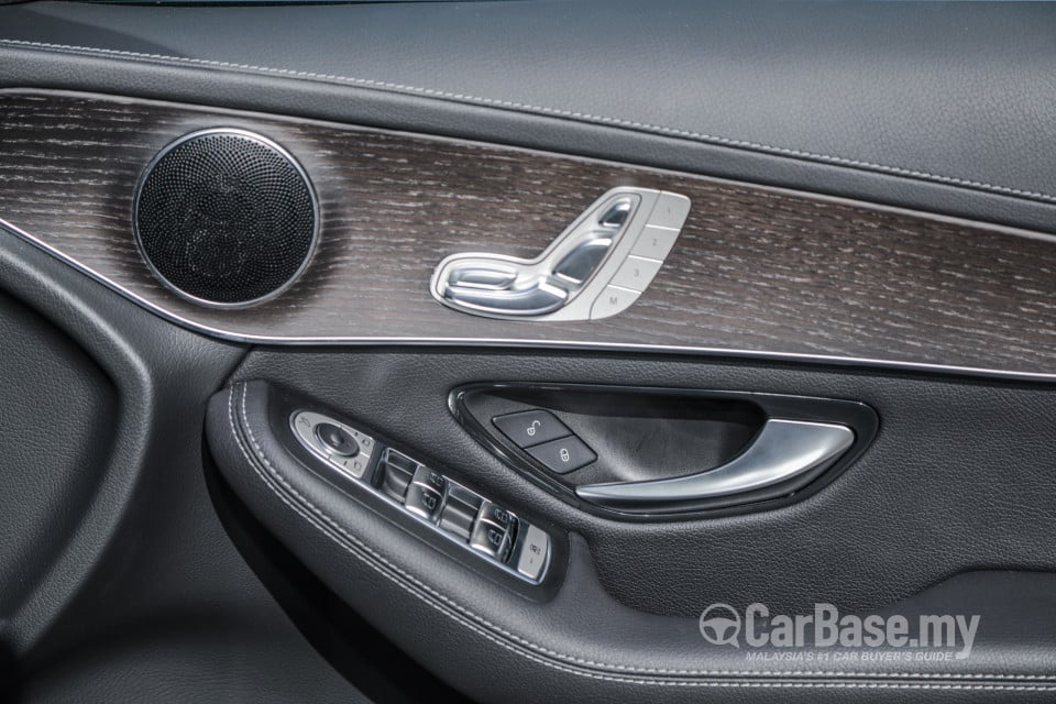 Mercedes-Benz GLC X253 Facelift (2019) Interior