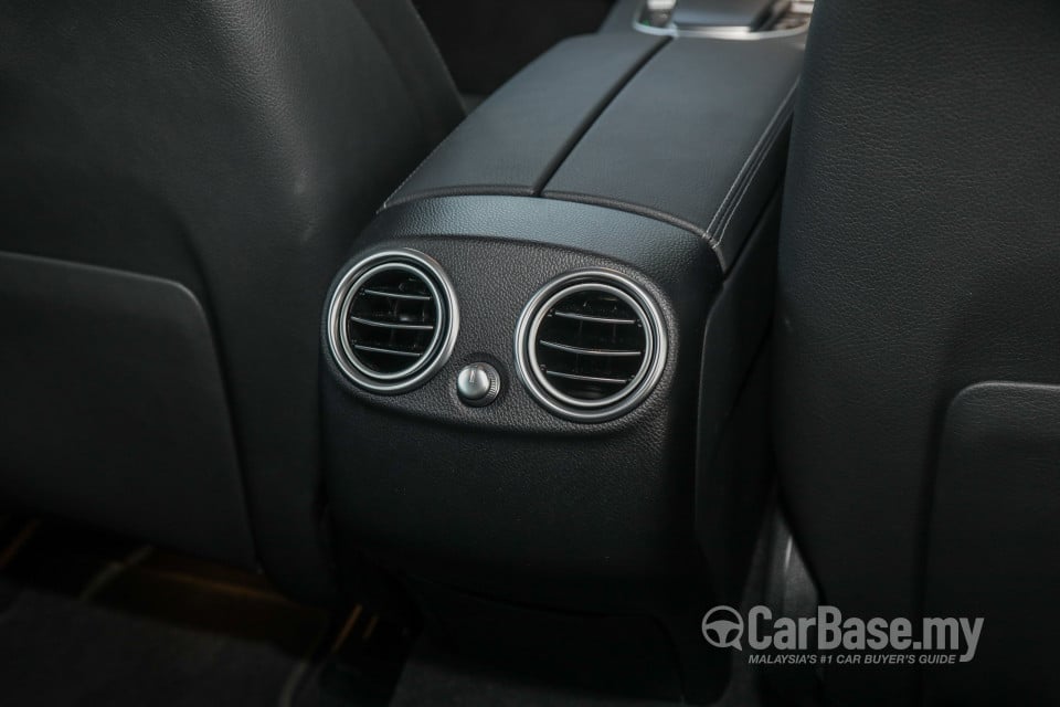 Mercedes-Benz GLC X253 Facelift (2019) Interior