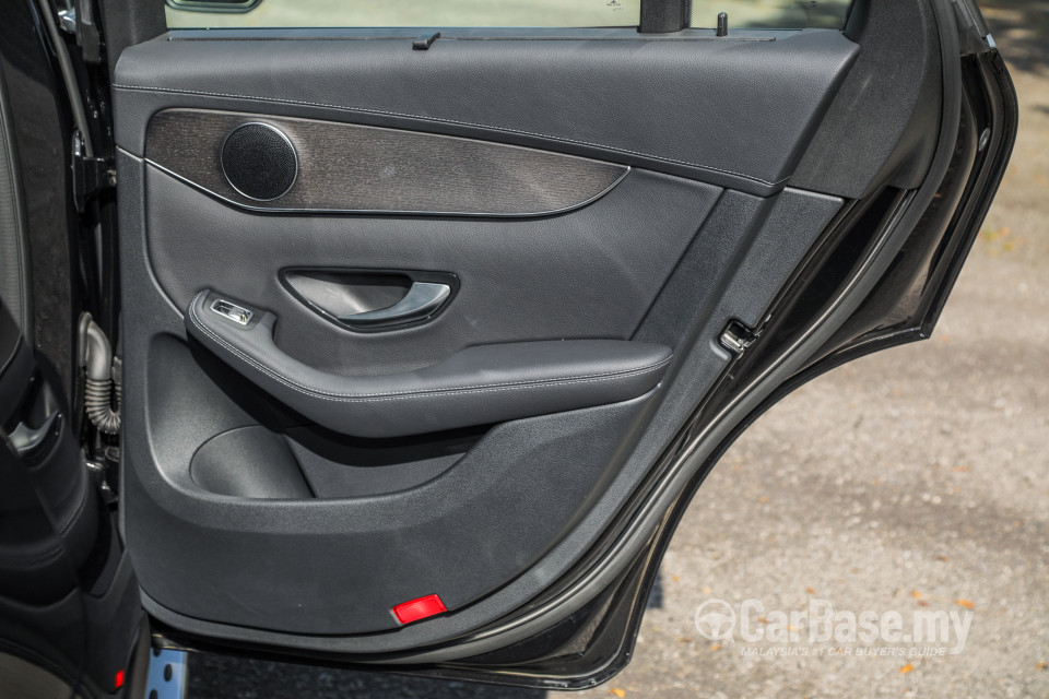 Mercedes-Benz GLC X253 Facelift (2019) Interior