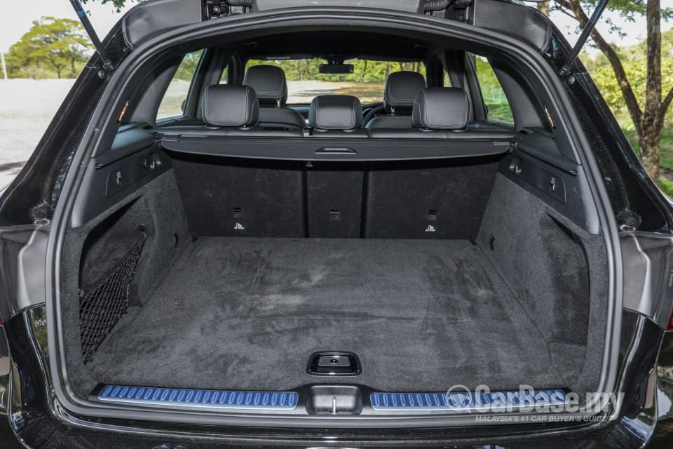 Mercedes-Benz GLC X253 Facelift (2019) Interior