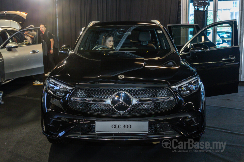 Mercedes-Benz GLC X254 (2023) Exterior