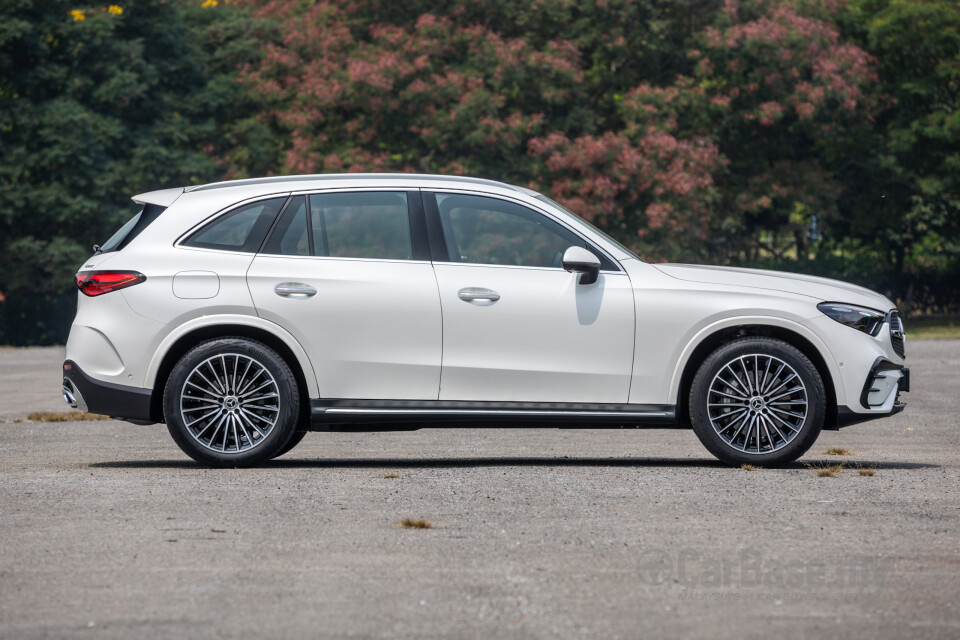 Mercedes-Benz GLC X254 (2023) Exterior