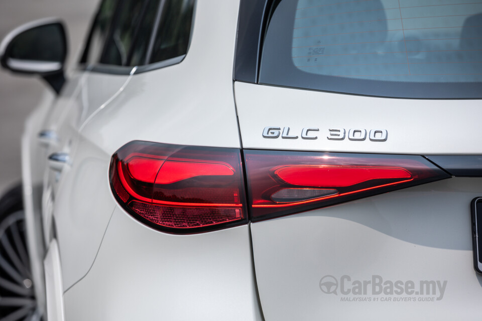 Mercedes-Benz GLC X254 (2023) Exterior