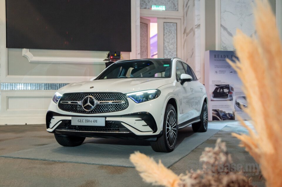 Mercedes-Benz GLC X254 (2023) Exterior