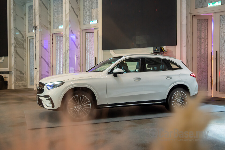 Mercedes-Benz GLC X254 (2023) Exterior