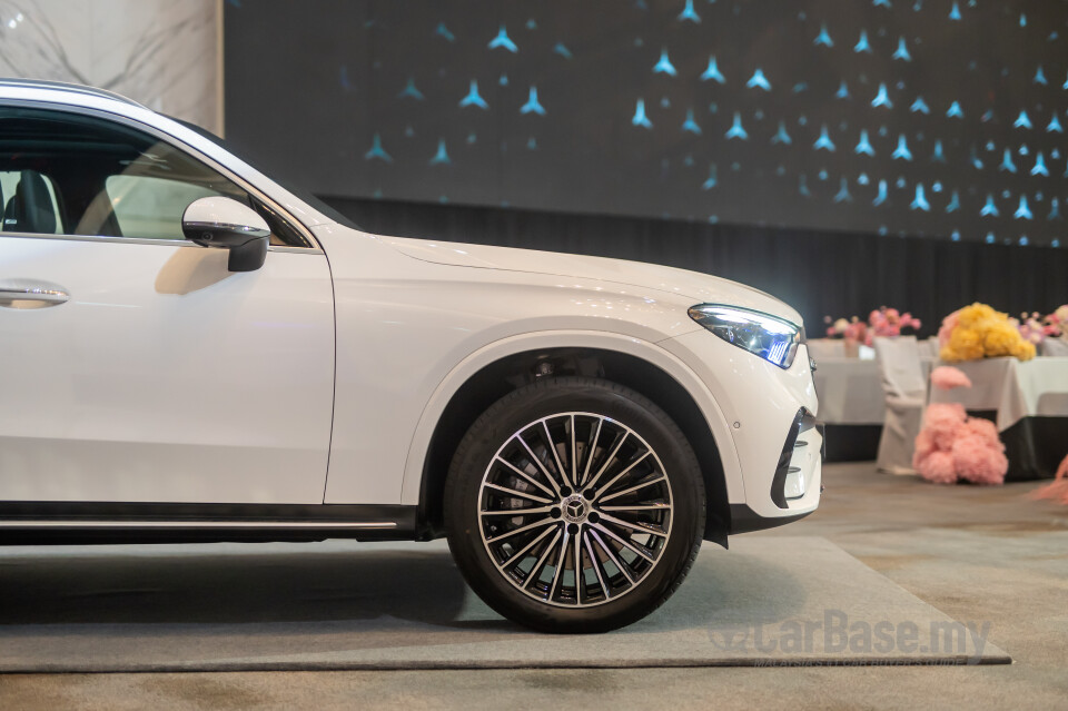 Mercedes-Benz GLC X254 (2023) Exterior