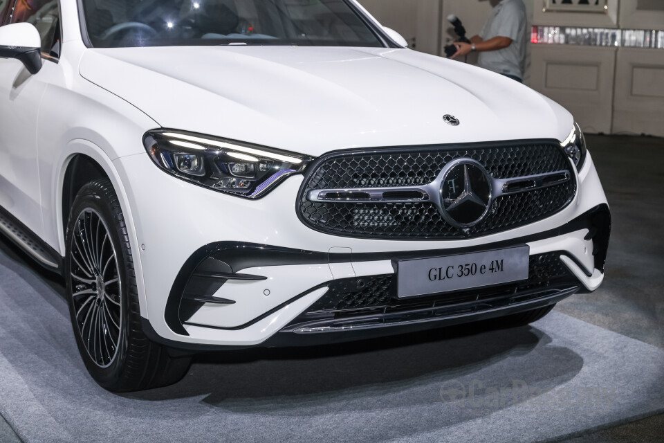 Mercedes-Benz GLC X254 (2023) Exterior
