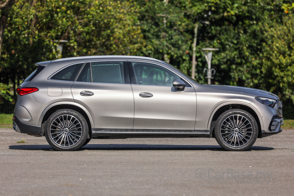 Mercedes-Benz GLC X254 (2023) Exterior