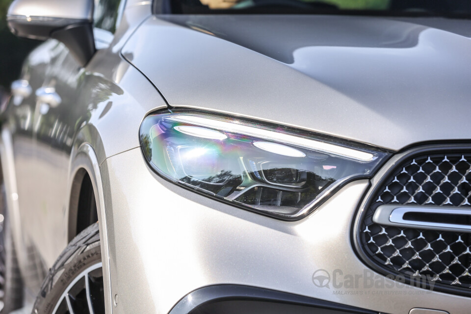 Mercedes-Benz GLC X254 (2023) Exterior