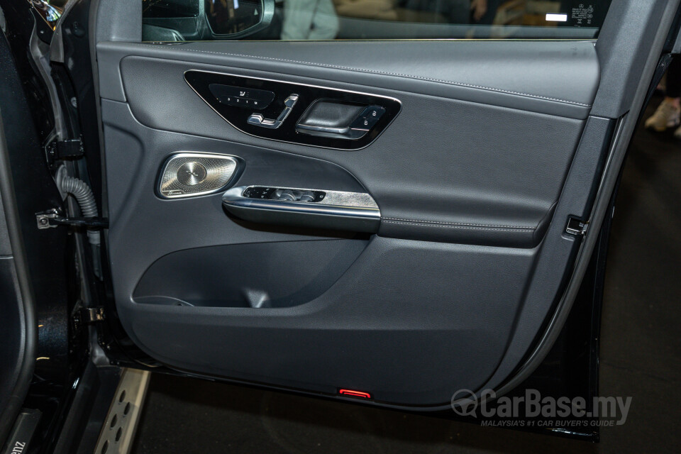 Mercedes-Benz GLC X254 (2023) Interior