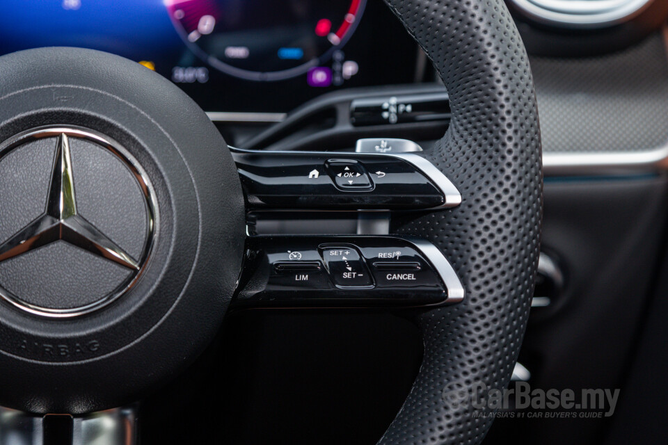 Mercedes-Benz GLC X254 (2023) Interior