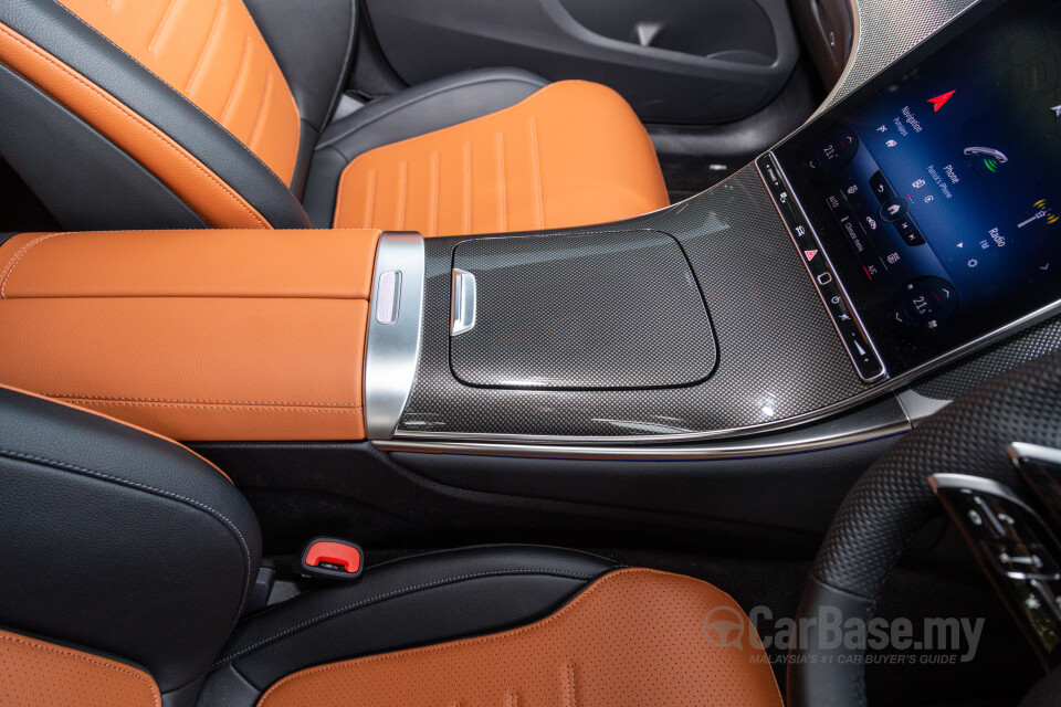 Mercedes-Benz GLC X254 (2023) Interior