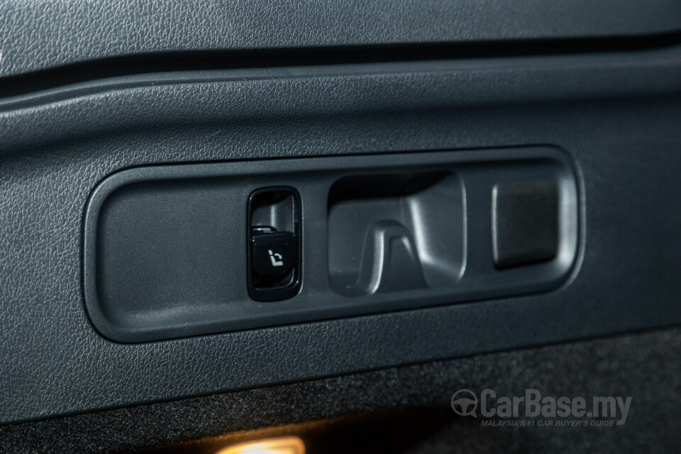 Mercedes-Benz GLC X254 (2023) Interior