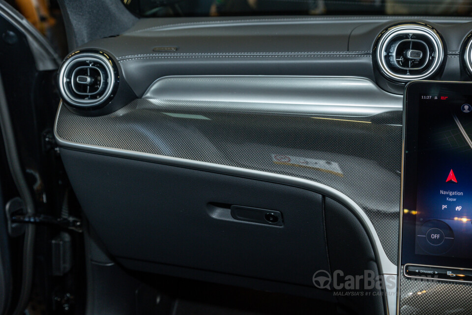 Mercedes-Benz GLC X254 (2023) Interior