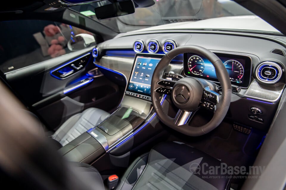 Mercedes-Benz GLC X254 (2023) Interior
