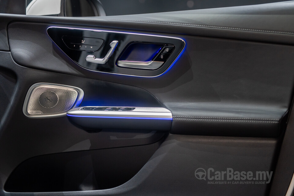Mercedes-Benz GLC X254 (2023) Interior
