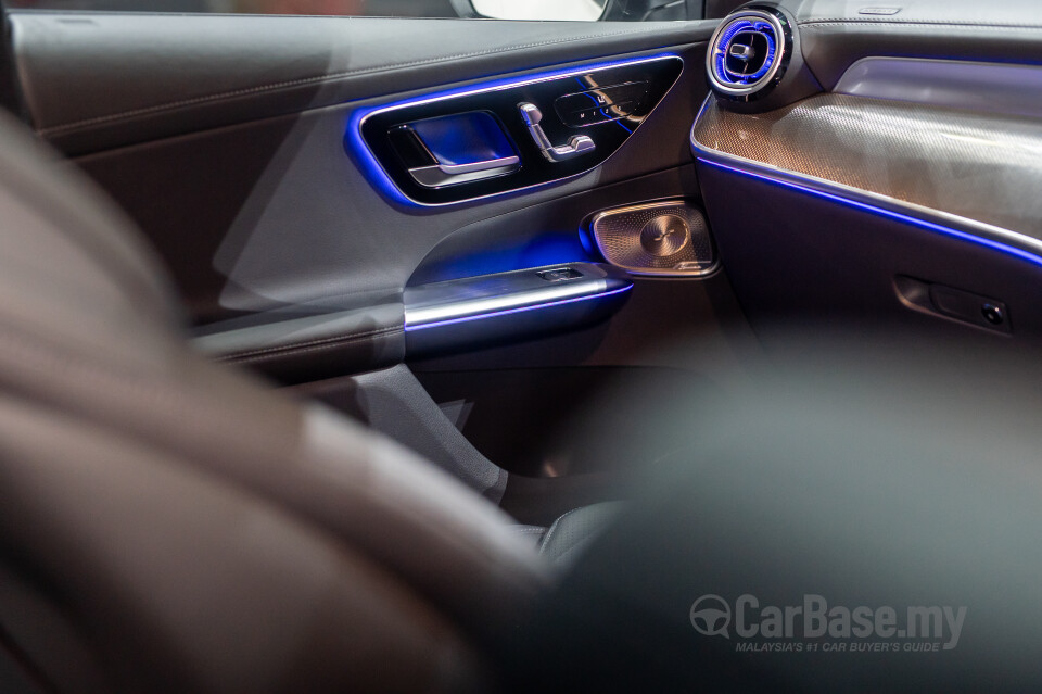 Mercedes-Benz GLC X254 (2023) Interior