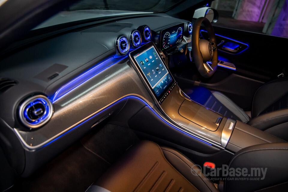 Mercedes-Benz GLC X254 (2023) Interior