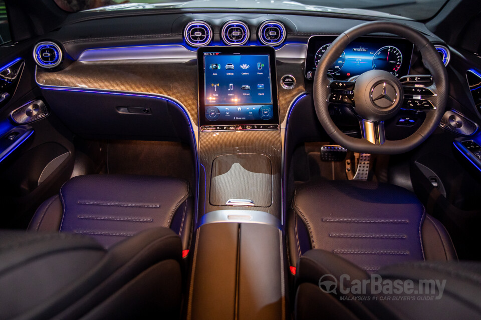 Mercedes-Benz GLC X254 (2023) Interior