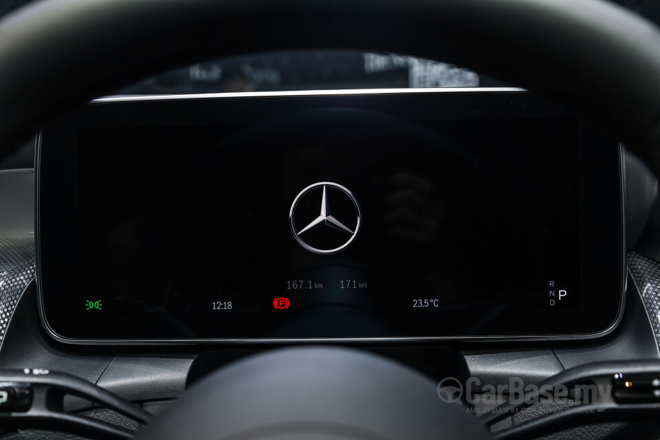 Mercedes-Benz GLC X254 (2023) Interior