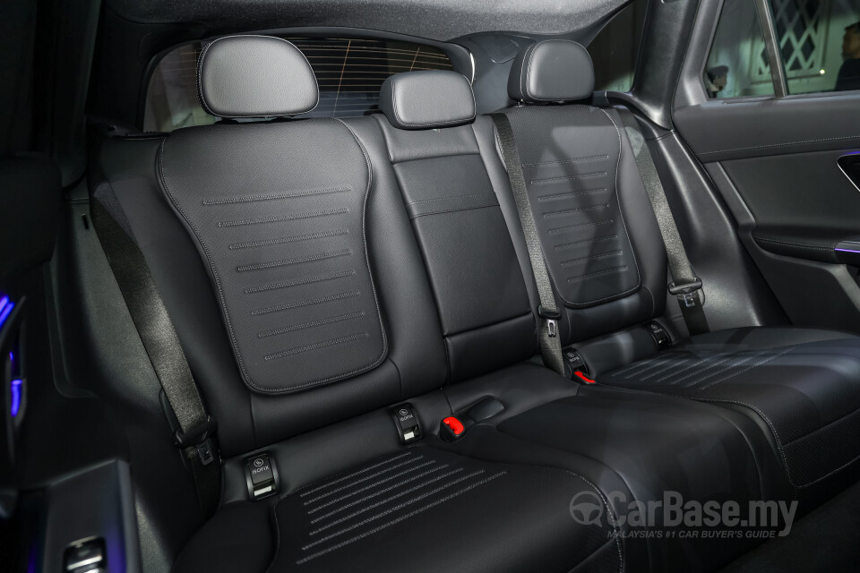 Mercedes-Benz GLC X254 (2023) Interior