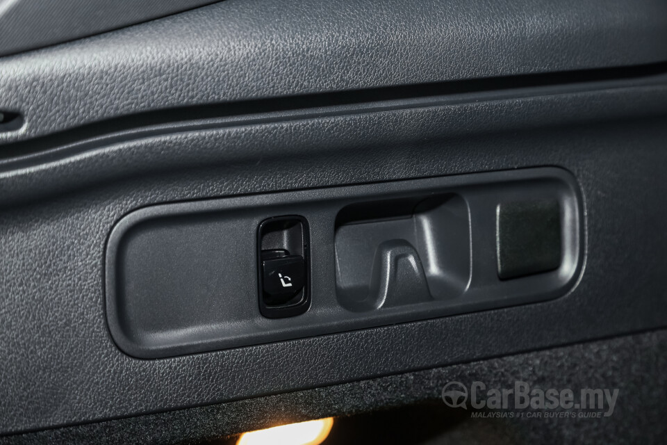 Mercedes-Benz GLC X254 (2023) Interior
