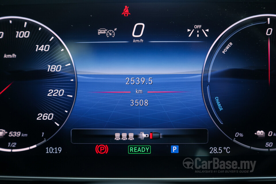 Mercedes-Benz GLC X254 (2023) Interior