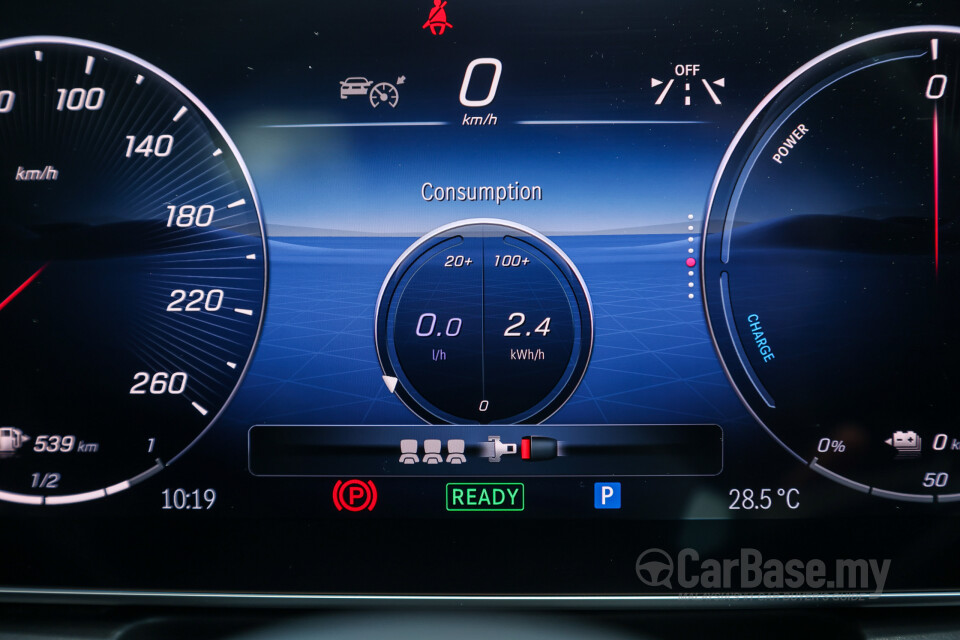 Mercedes-Benz GLC X254 (2023) Interior