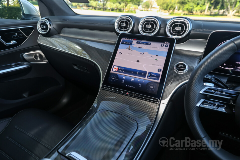 Mercedes-Benz GLC X254 (2023) Interior