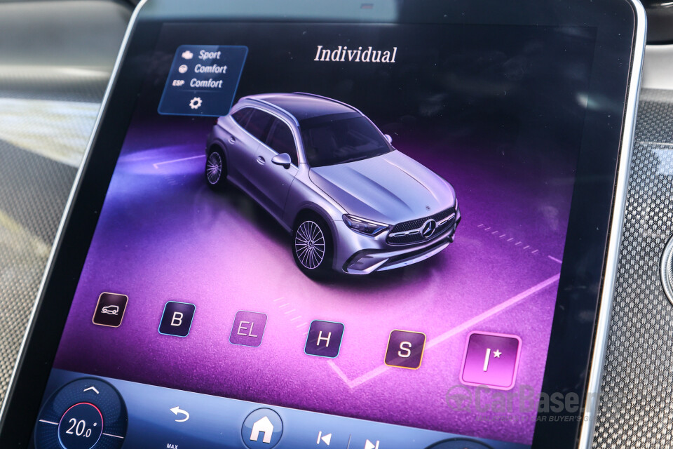 Mercedes-Benz GLC X254 (2023) Interior