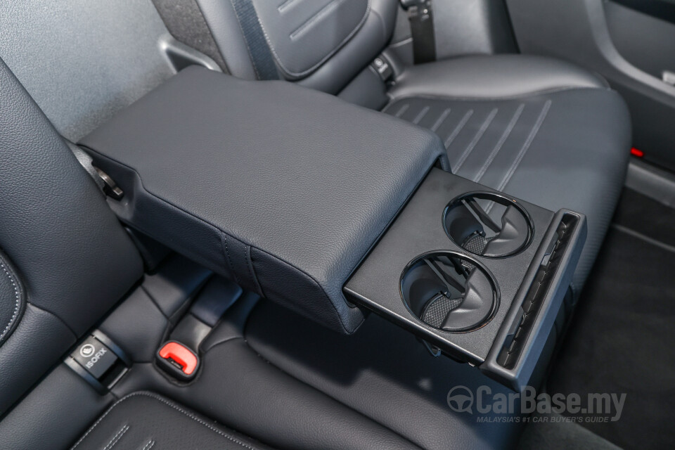 Mercedes-Benz GLC X254 (2023) Interior