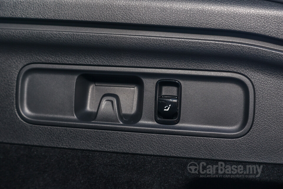 Mercedes-Benz GLC X254 (2023) Interior