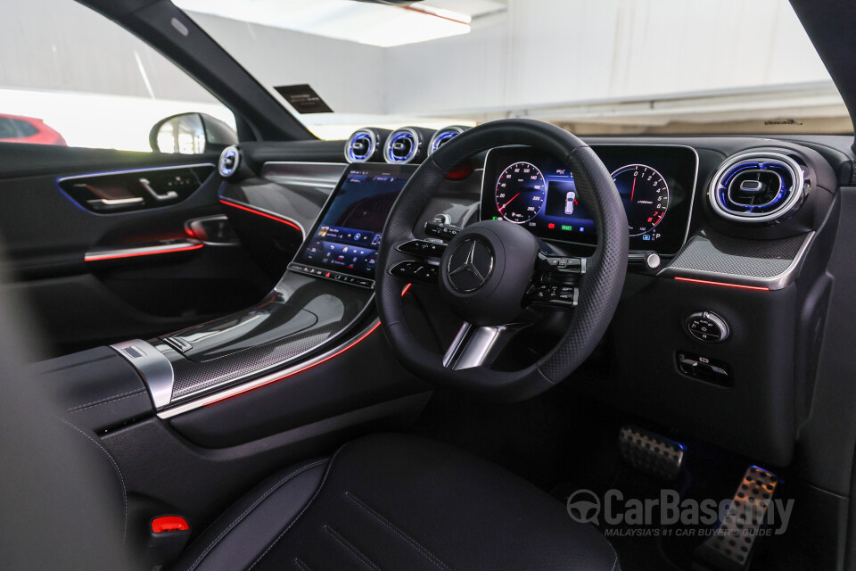 Mercedes-Benz GLC X254 (2023) Interior