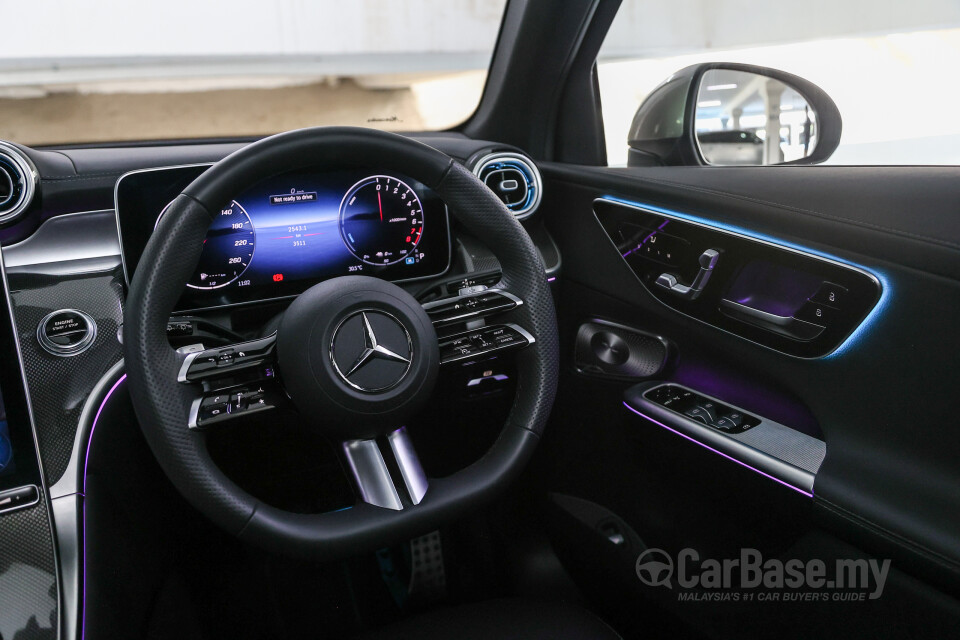 Mercedes-Benz GLC X254 (2023) Interior