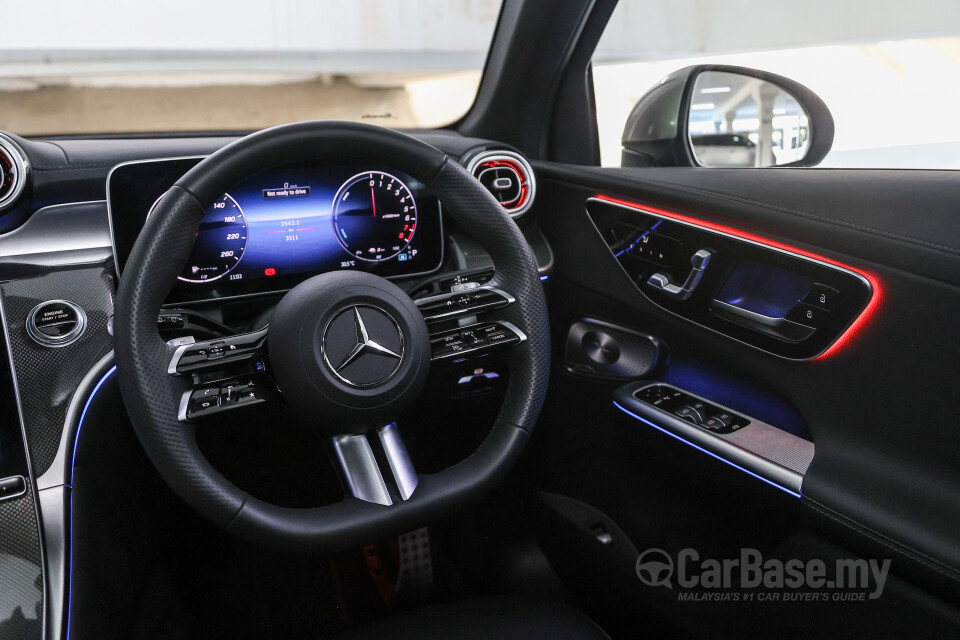 Mercedes-Benz GLC X254 (2023) Interior