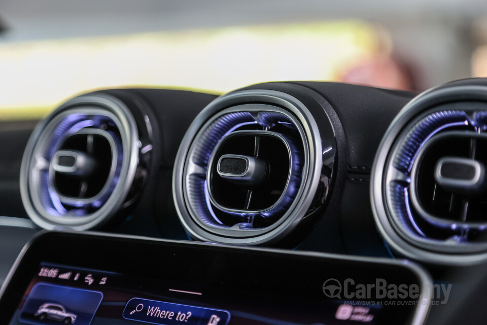 Mercedes-Benz GLC X254 (2023) Interior