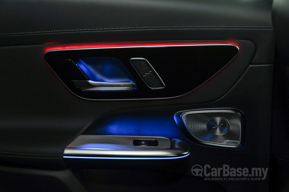 Mercedes-Benz GLC X254 (2023) Interior