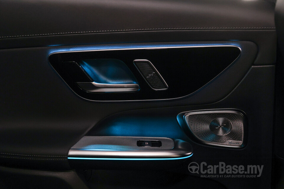 Mercedes-Benz GLC X254 (2023) Interior