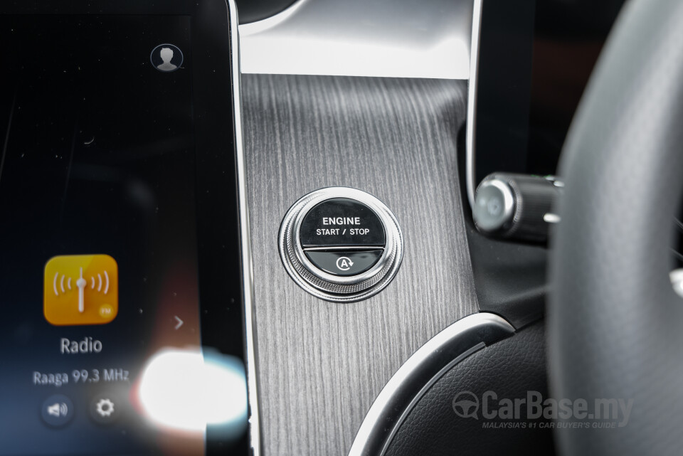 Mercedes-Benz GLC X254 (2023) Interior