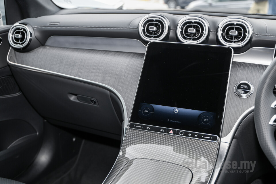 Mercedes-Benz GLC X254 (2023) Interior