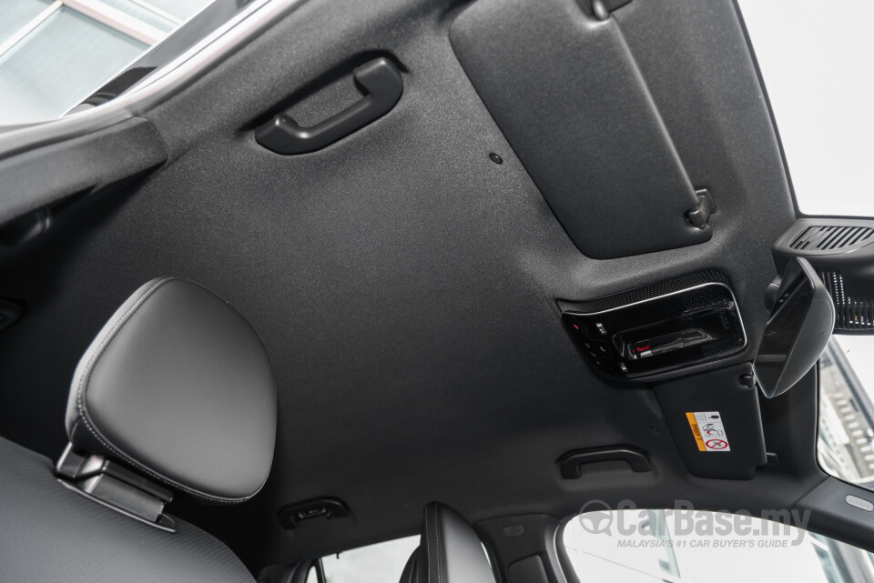 Mercedes-Benz GLC X254 (2023) Interior