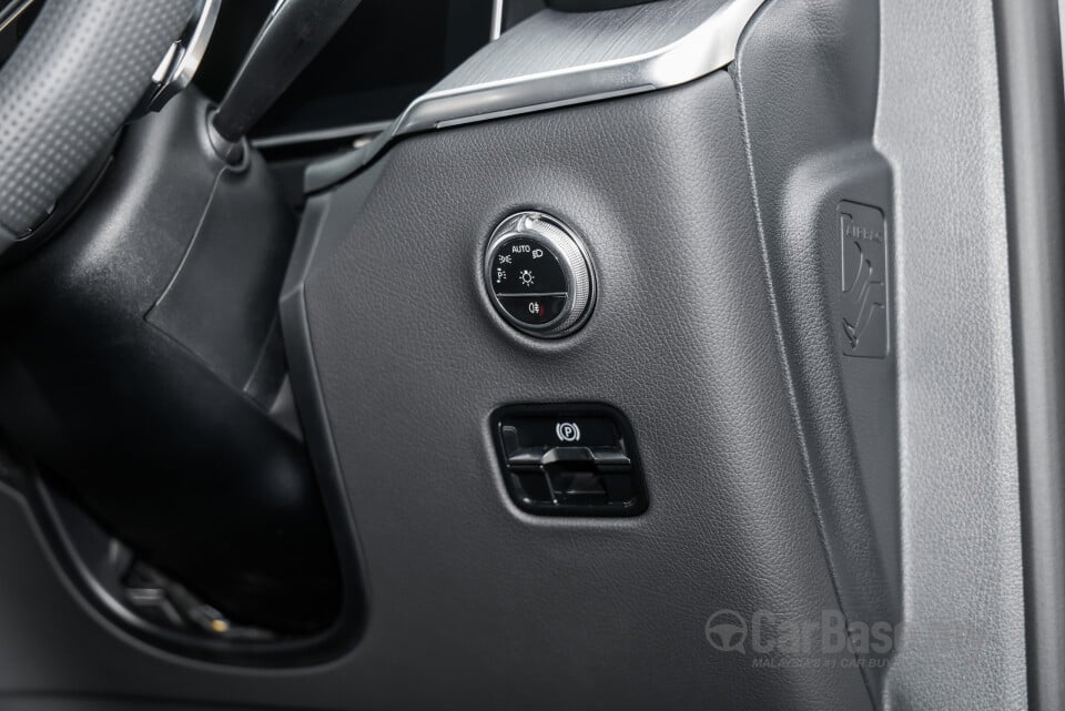 Mercedes-Benz GLC X254 (2023) Interior